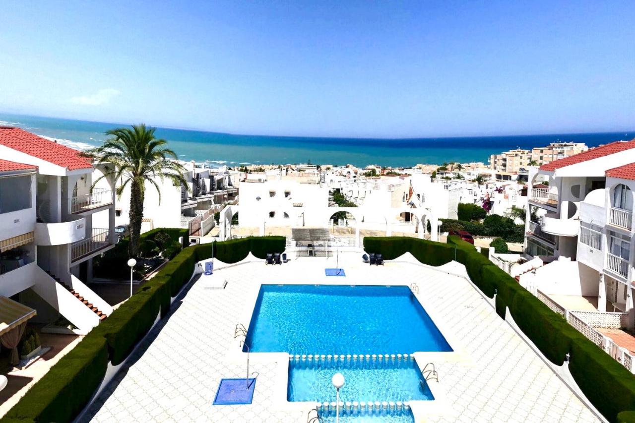 Apartment With Pool, Sea Views & Balcony Less Than 10Min Walk To La Mata Beach! Torrevieja Exteriér fotografie