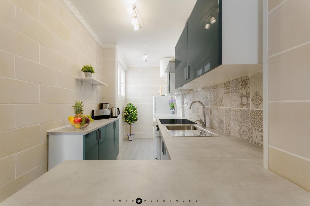 Apartment With Pool, Sea Views & Balcony Less Than 10Min Walk To La Mata Beach! Torrevieja Exteriér fotografie