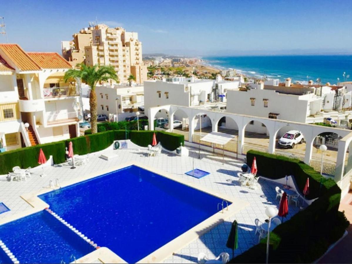 Apartment With Pool, Sea Views & Balcony Less Than 10Min Walk To La Mata Beach! Torrevieja Exteriér fotografie