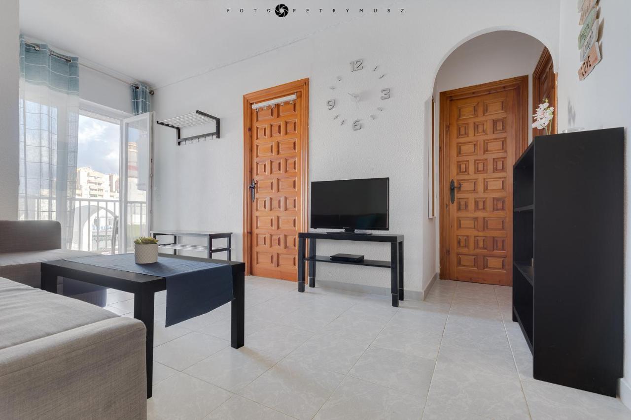 Apartment With Pool, Sea Views & Balcony Less Than 10Min Walk To La Mata Beach! Torrevieja Exteriér fotografie